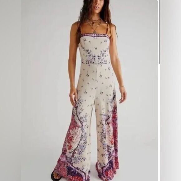 FREE PEOPLE ASTRID JUMPSUIT SIZE XSMALL IVORY NWT - Picture 6 of 9